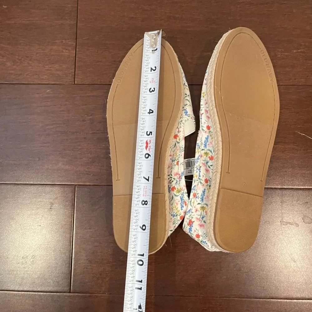 Old Navy charming floral